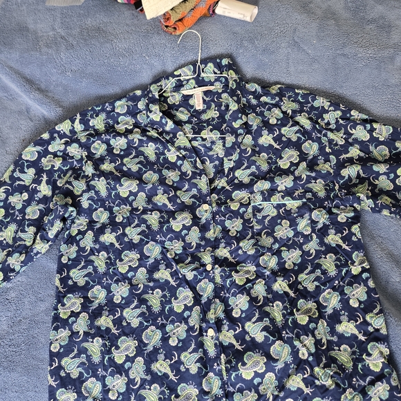 Victoria Secrets Paisley Patterned Pyjama Set - Picture 5 of 15